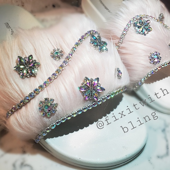 Custom Slides - Picture 1 of 2